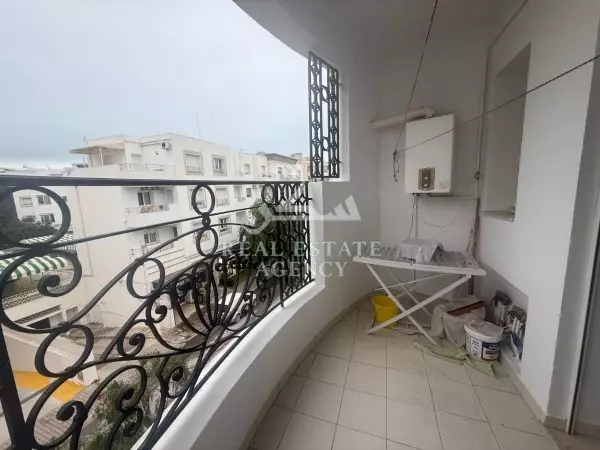 S+3 à Louer